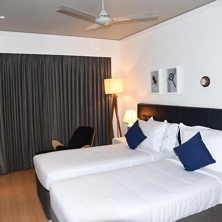 The Port Hotel Βιζαχαπατνάμ Εξωτερικό φωτογραφία