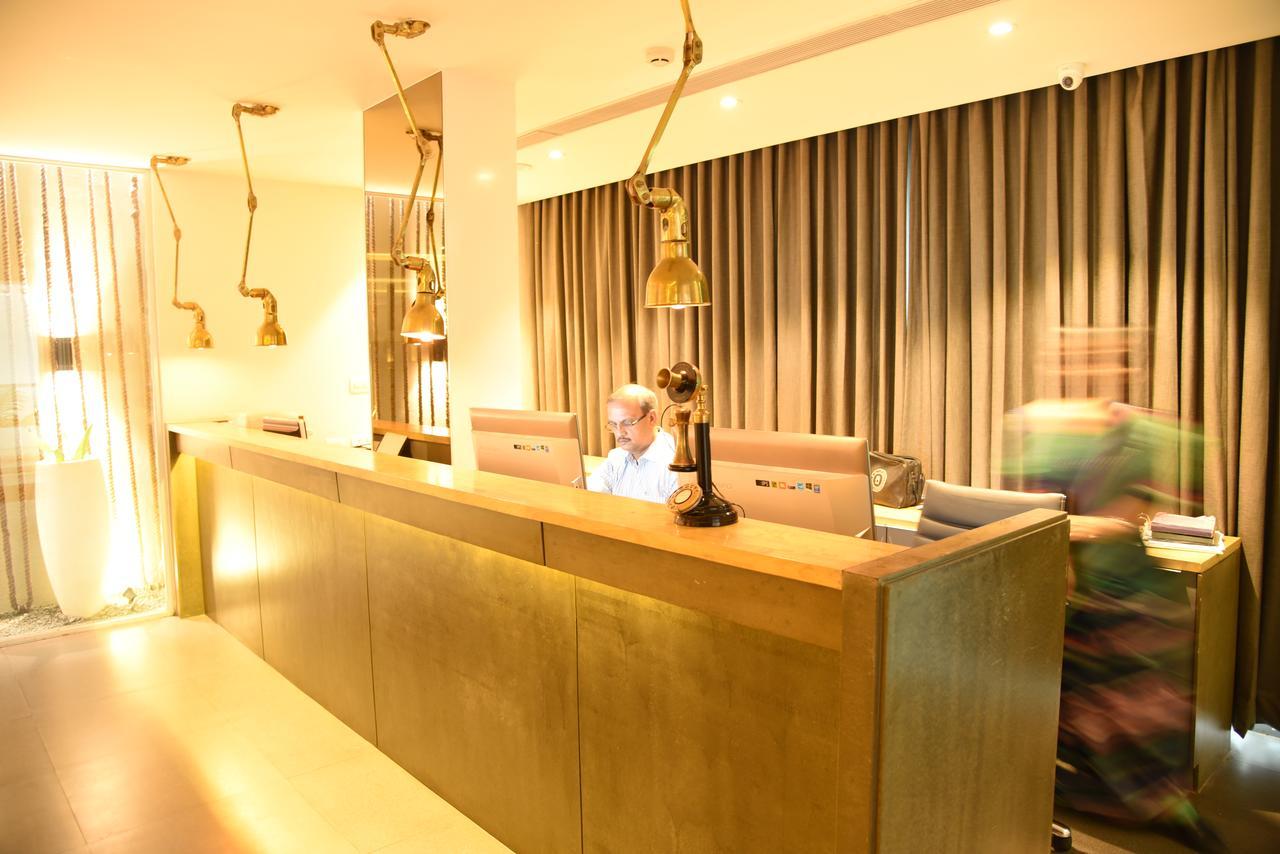 The Port Hotel Βιζαχαπατνάμ Εξωτερικό φωτογραφία